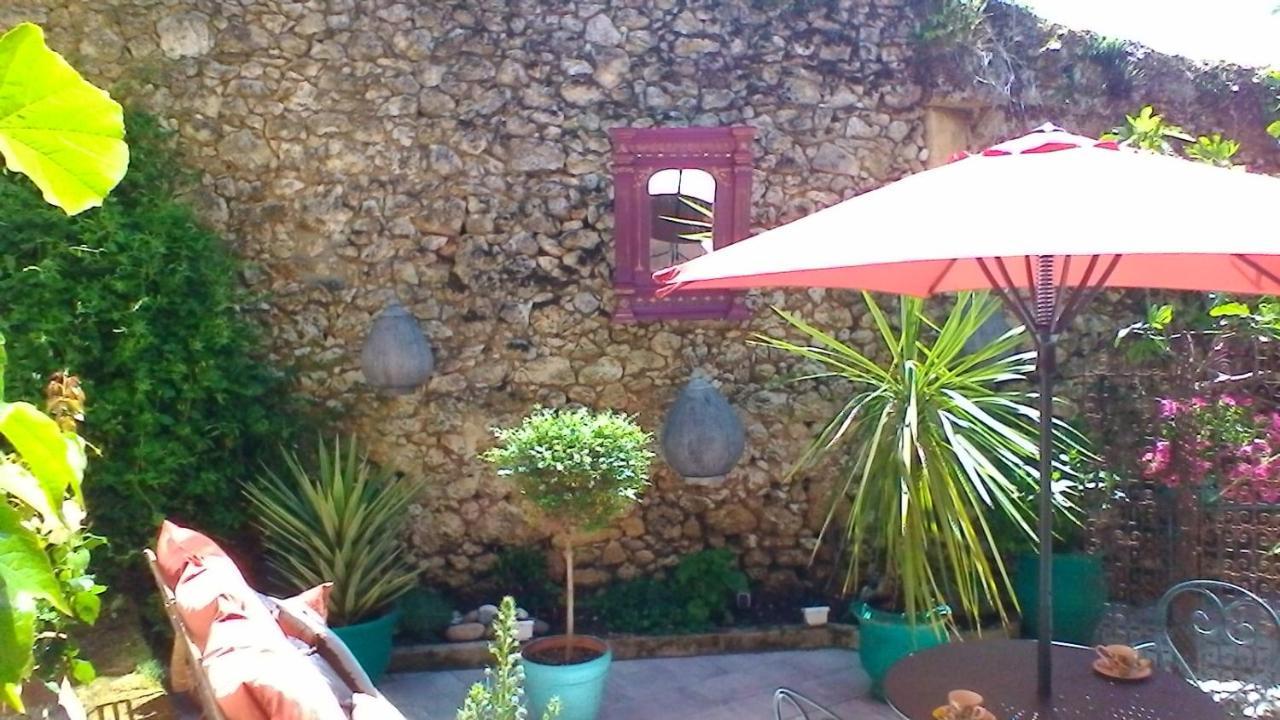 Le Domaine De La Lezardiere B&B Espiet ภายนอก รูปภาพ