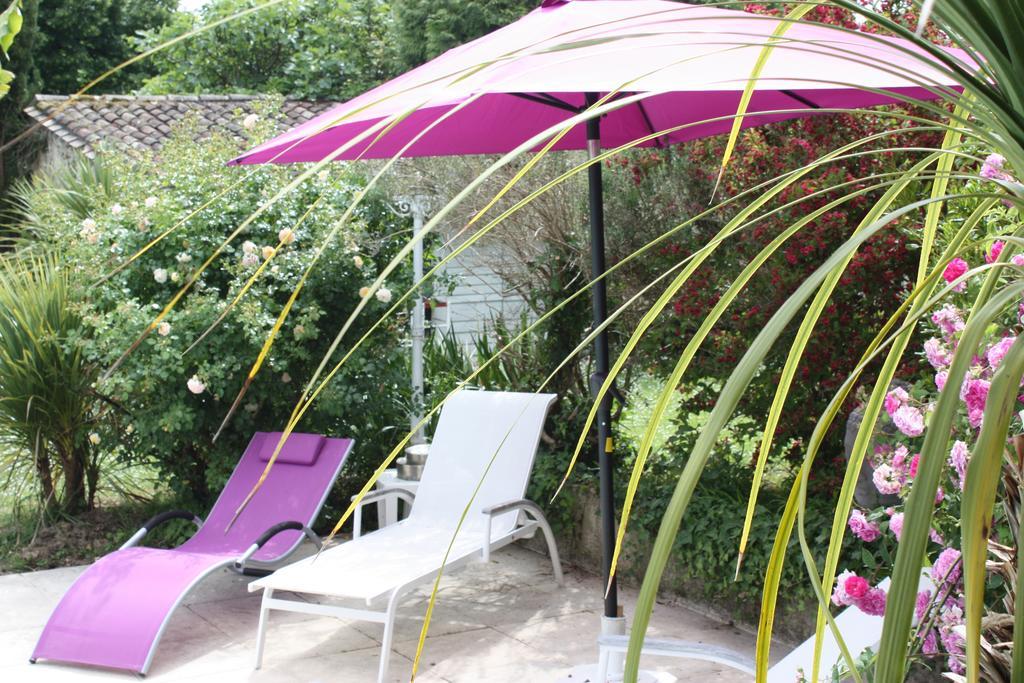 Le Domaine De La Lezardiere B&B Espiet ภายนอก รูปภาพ