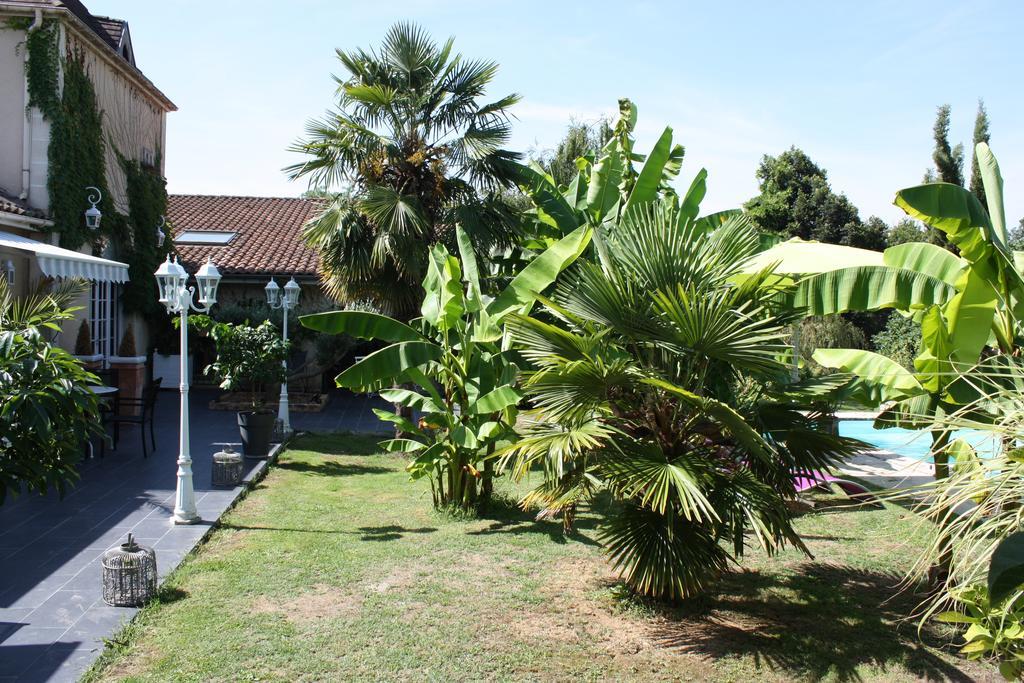 Le Domaine De La Lezardiere B&B Espiet ภายนอก รูปภาพ
