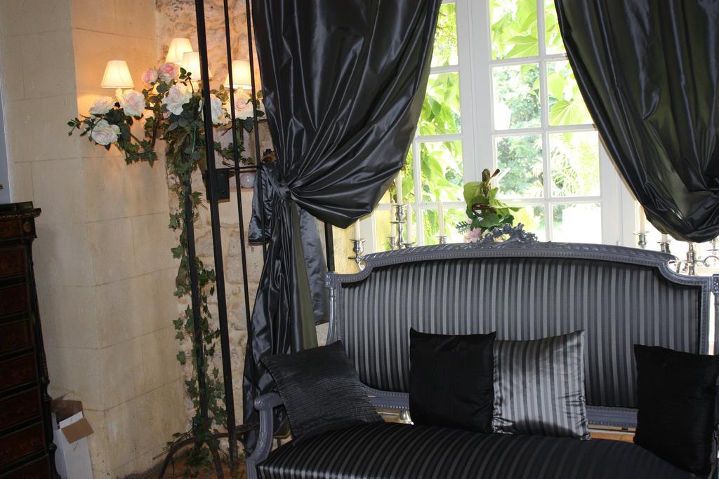 Le Domaine De La Lezardiere B&B Espiet ภายนอก รูปภาพ